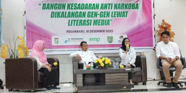 FJPI Riau Gandeng UIR Gelar Literasi Bahaya Narkoba di Kampus