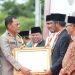 Kapolda Riau Berikan Penghargaa Kepada Ketum DPP Santri Tani NU