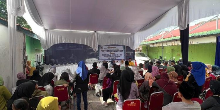Berikan Edukasi Perda Bantuan Hukum Bagi Masyarakat Tidak Mampu, Anggota DPRD Pekanbaru Gelar Sosialisasi di Kelurahan Sukajadi