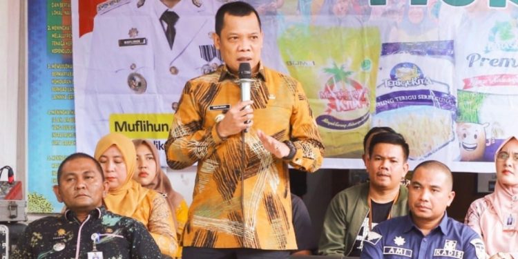 Antisipasi Inflasi Pj Walikota Pekanbaru Tinjau Gerakan Pangan Murah