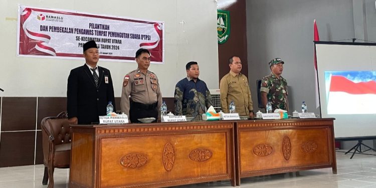 1798 Pengawas TPS di Bengkalis Dilantik, Usman: Pengawas TPS Ujung Tombak Pengawas Pemilu di TPS