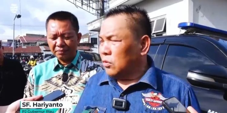 2 Hari Dilantik FS Hariyanto Langsung Tinjau Jalan Rusak dan Berlubang