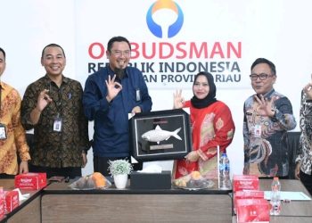 Silaturahmi, Bupati Kasmarni ke Ombudsman RI Perwakilan Riau di Pekanbaru