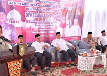 Bupati Bengkalis dan Pj Gubernur Riau SF Hariyanto Melakukan Safari Ramadhan