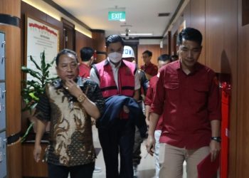 Harvey Suami Aktris Dewi Sandra Tersangka Ke-16 dalam Skandal Korupsi Komoditas Timah