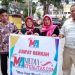 Redaksi Media Aktualitas.com Berbagi Takjil di Sejumlah Wilayah di Pekanbaru