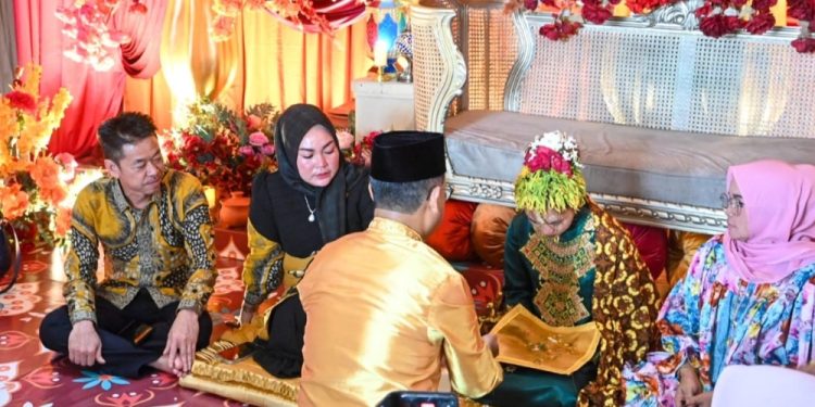 Anggota DPRD Riau Terpilih Naladia Ayu Rokan Jalani Prosesi Pernikahan dan Malam Berinai