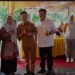 Bupati Rohil Beri Hadiah Umroh 1 Orang Kader Posyandu Saat HKN Ke 59