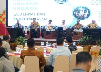 Ditlantas Polda Riau Gelar Kampanye Keselamatan dan FGD Bersama Pengusaha Angkutan Umum