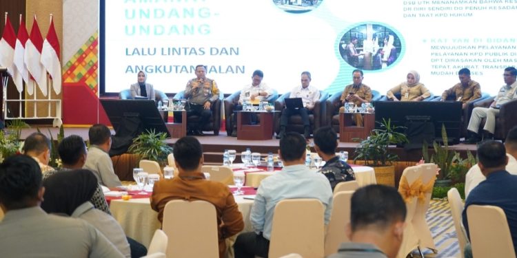 Ditlantas Polda Riau Gelar Kampanye Keselamatan dan FGD Bersama Pengusaha Angkutan Umum