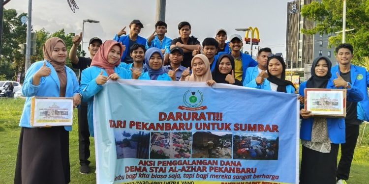 DEMA Stai Al Azhar Pekanbaru Gelar Aksi Peduli Banjir Sumbar 