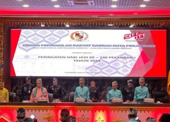 Dipimpin Wakil Ketua Ginda Burnama, DPRD Pekanbaru Gelar Rapat Paripurna HUT Kota Pekanbaru ke-240