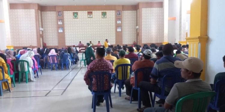 Kadis DLH Rohil Suwandi Pimpin Rapat Persiapan Idul Adha