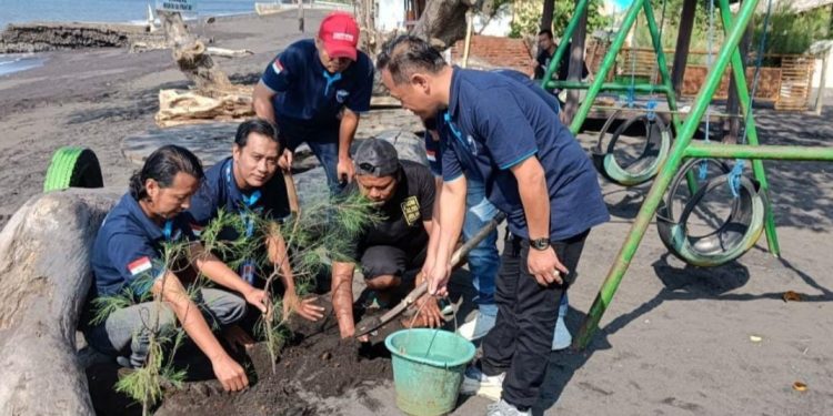 Tanam Pohon Puluhan Cemara, KJJT Kolaborasi Dengan Pokdarwis Pawon Jaya