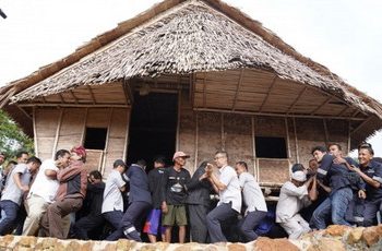 Membangun Masa Depan: PT Timah dan Pelestarian Adat Mapur di Bangka