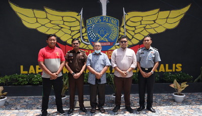 Kejari Bengkalis Serahkan DPO Kasus Penggelapan Jabatan