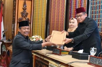 Fraksi DPRD Sampaikan Ranperda Tentang Perubahan APBD Kab Bengkalis TA 2024