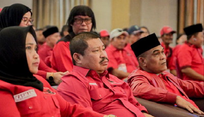 Kasmarni Ajak Kader PDI Perjuangan Menangkan Nomor 1