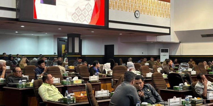 DPRD Pekanbaru Gelar Paripurna Jawaban Pemerintah Terhadap Pandangan Umum Fraksi
