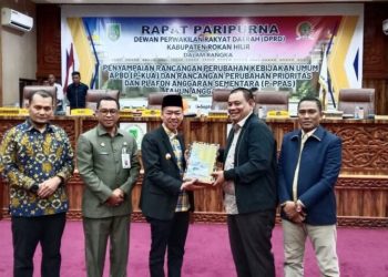 Rapat Paripurna DPRD Rokan Hilir Agenda Penyampaian Rencana Perubahan KUA dan PPAS Tahun 2024