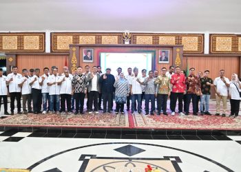 Dihadiri Bupati, Raja Isyam Lantik Pengurus PWI Bengkalis 