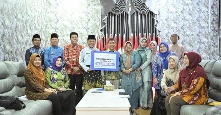 Bupati Rohil Terima Pagu DAK Sub Bidang KB Secara Simbolis, Rp. 7,18 Milyar Dari BKKBN Provinsi Riau