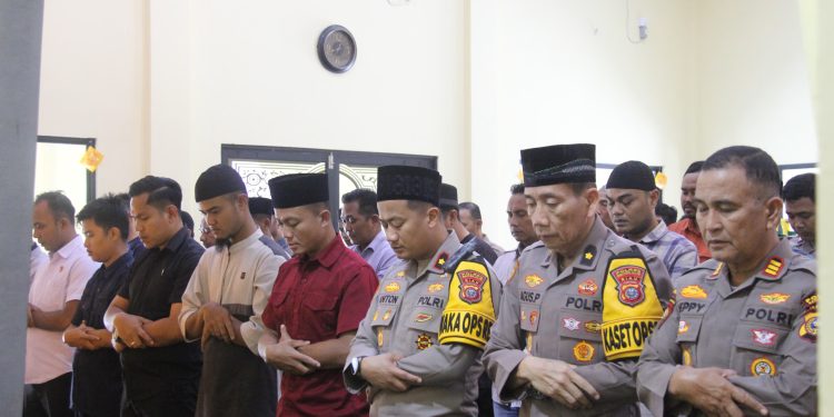 Polres Bengkalis Gelar Sholat Ghoib Berjamaah dalam Rangka Memperingati Bulan Suci Ramadhan 1446 H