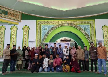 FWBS Berbagi Kebahagiaan Berikan 60 Penerima Dapat Santunan Jelang Hari raya Idul Fitri 1446 H.