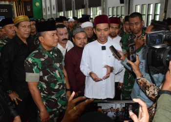 Bicara RUU TNI, UAS: Rakyat Memilih Anggota Dewan sebagai Perwakilan, Itu Keputusan Kita Bersama