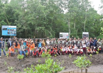 Diwakili Staf Bupati Bengkalis Penutupan Projek Konservasi Mangrove Aramco Asia Singapore Fase Kedua