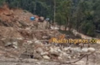 Baru Ditindak Tambang Emas Ilegal Muncul Lagi, Sungai Batang Hari dan Batang Sipotar Sangat Keruh di Solok Selatan