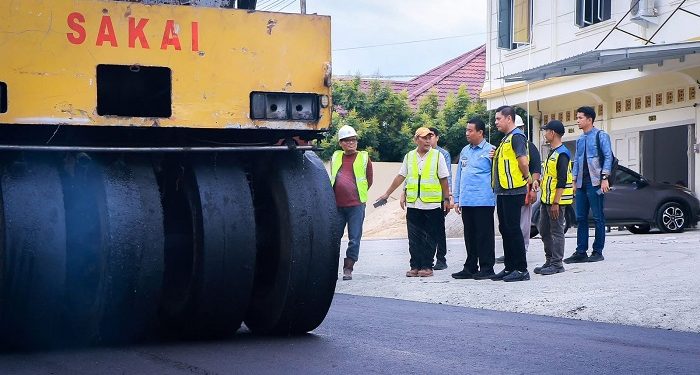 Pemko Pekanbaru Siap Gerak Cepat Perbaiki Jalan Rusak Awal 2026