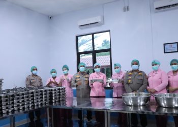 Kapolres Rohil Bersama Bhayangkari Cek Langsung Dapur SPPG, Pastikan Standar Gizi dan Kebersihan Terpenuhi