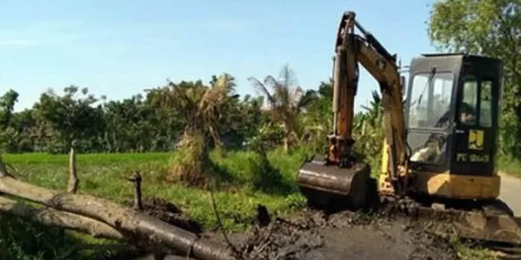 APBP P Rohil 2025 Defisit Rp90 Miliar, Dinas PUPR Rohil Disorot Terkait Proyek PL Normalisasi Parit Senilai Rp 20 Miliar (Part II)