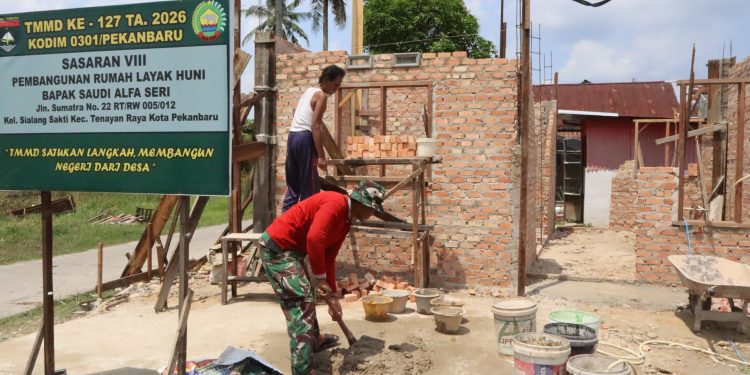 Satgas TMMD ke-127 Bangun Rumah Warga, Progres Hampir Setengah Jalan