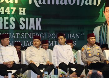 Kapolda Riau Hadiri Tabligh Akbar Ramadhan 1447 H Polres Siak Bersama UAS, Perkuat Sinergi Polri dan Masyarakat di Bulan Suci