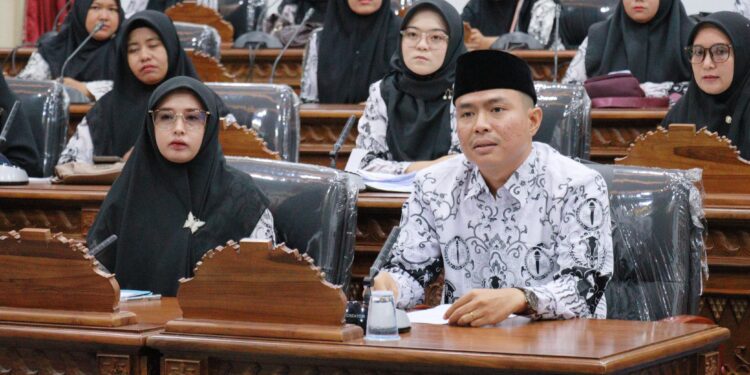 Aliansi Guru SD Negeri Non ASN Bersertifikasi Dumai Gelar RDP dengan DPRD Dumai