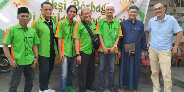 Berbagi di Bulan Suci Ramadan : SPRMII, PBT dan DP3MT Salurkan Sembako bagi Dhuafa, Lansia hingga Anak Yatim 
