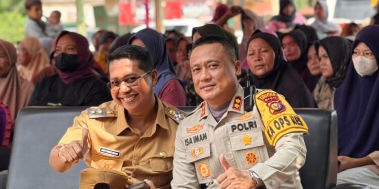 Kapolres Rokan Hilir Bersama Wakil Bupati Hadiri Pasar Murah Ramadhan PT. Pertamina Hulu Rokan di Bangko Permata
