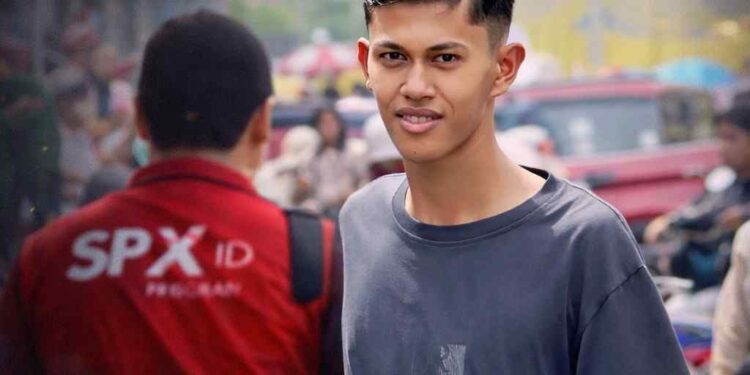 Kurir SPX Hemat Diduga Lakukan Pemaksaan Saat Pengambilan Paket, Penerima Mengaku Kecewa