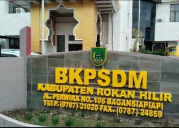 Potret Buram APBD Rohil 2026: BKPSDM Borong Kamera ‘Sultan’ dan Habiskan Anggaran Tanda Jasa untuk Jalan-Jalan