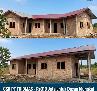 Di Mungkal, Rumah Guru Berdiri di Tengah Jalan yang Berlubang