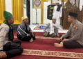 Kapolsek Langgam Pimpin Gerakan Subuh Keliling di Masjid Segati